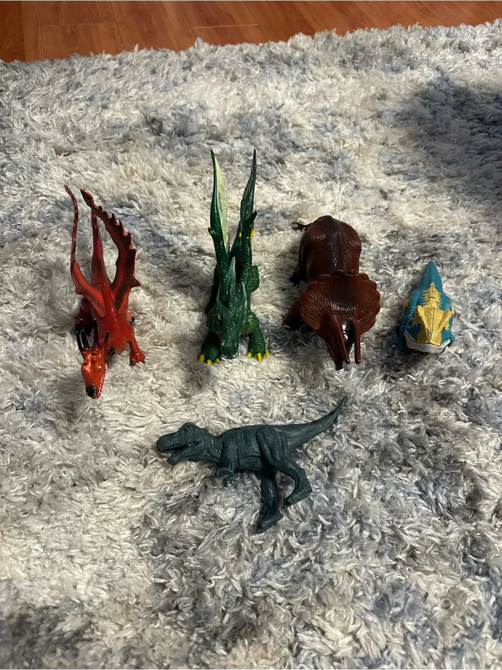 Lot of 5 Dragon & Dinosaur Figures Toys Fantasy Creatures Playset